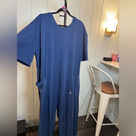 NWOT Free People Movement Hot Shot Tee Onesie - Black Grape - XL *IR* - Picture 7 of 10